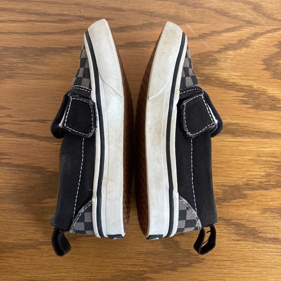 KId's Vans Sneakers Black and Grey Checkered Slip-ons Toddler Size 8 (US) - Picture 7 of 8